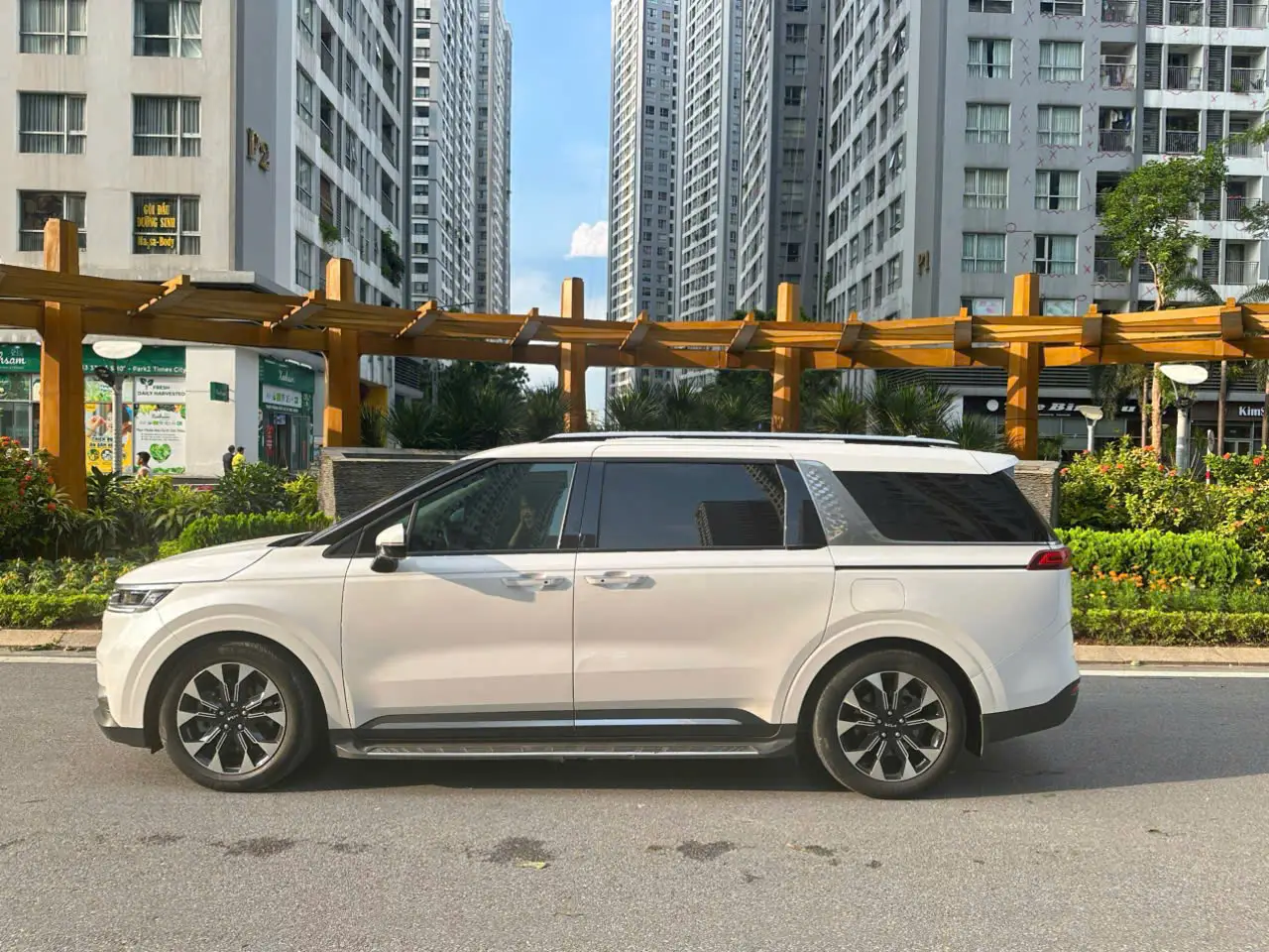 Kia Carnival - ảnh thu nhỏ 5
